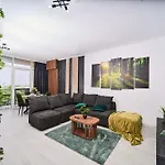 Botanic Park - Cherry Pie By Open House Daire