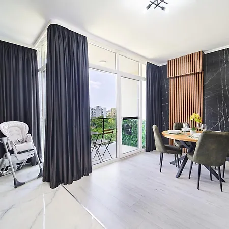 Botanic Park - Cherry Pie By Open House *